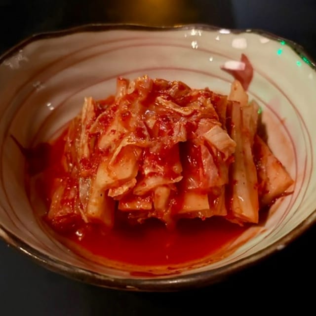 Kimchi (180 g).